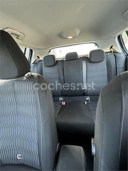 Usado Peugeot 308 Active 130 CV (95 kW) 2015 Negro Berlina