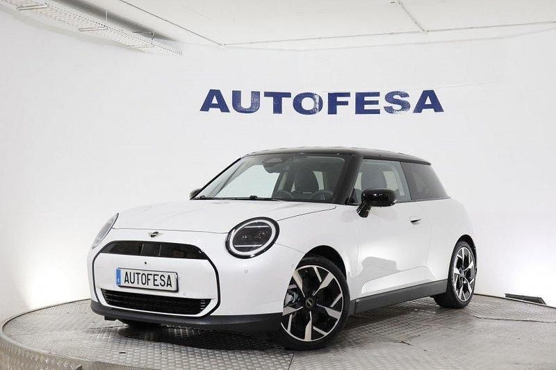 Blanco Nuevo 2024 Mini Cooper Classic Utilitario | 29.650 € (Super precio) - Imagen 1/4
