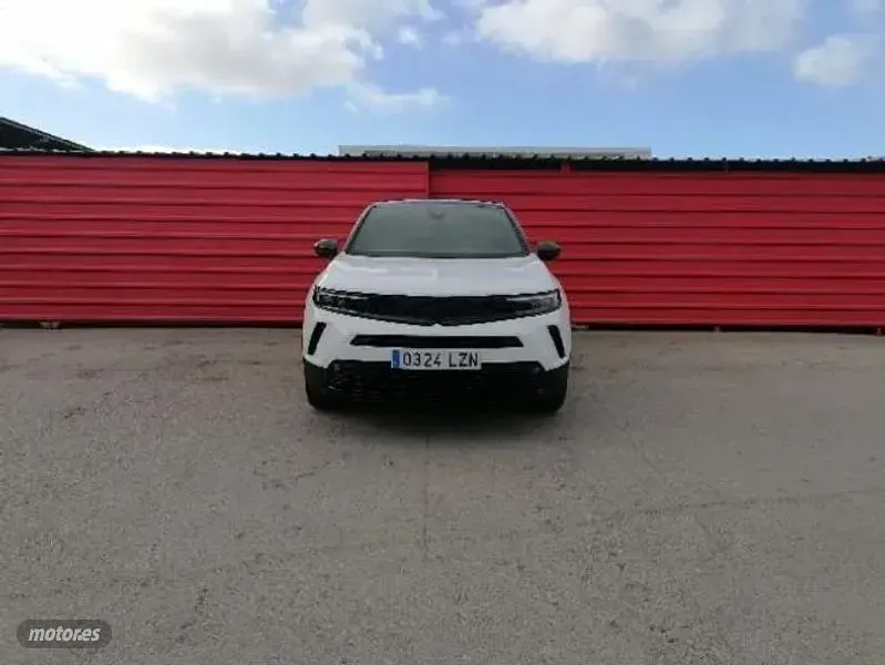 Usado Opel Mokka-e GS Line 100 kW (136 CV) 2022 Blanco SUV
