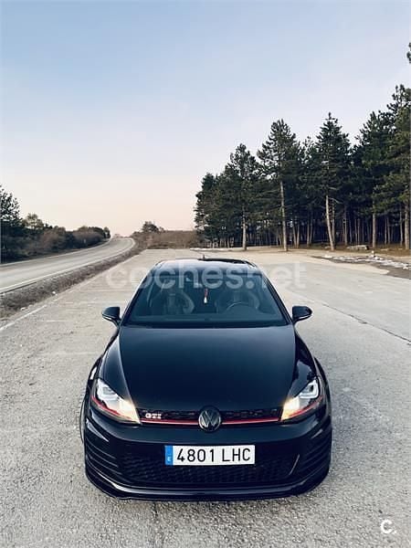 Negro Usado 2016 VW Golf GTI Berlina | 25.000 € (Precio justo) - Imagen 1/4