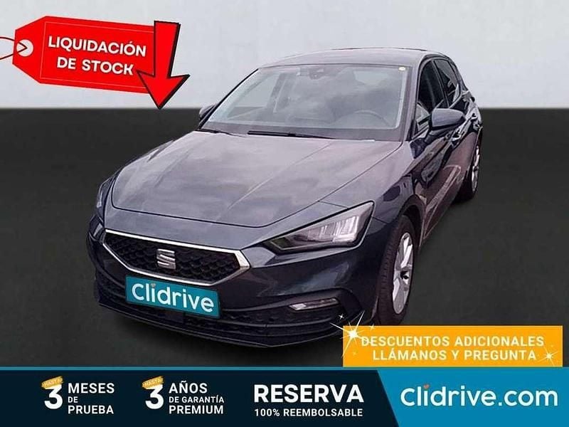 Usado Seat Leon Style 116 CV (85 kW) 2021 Gris Utilitario