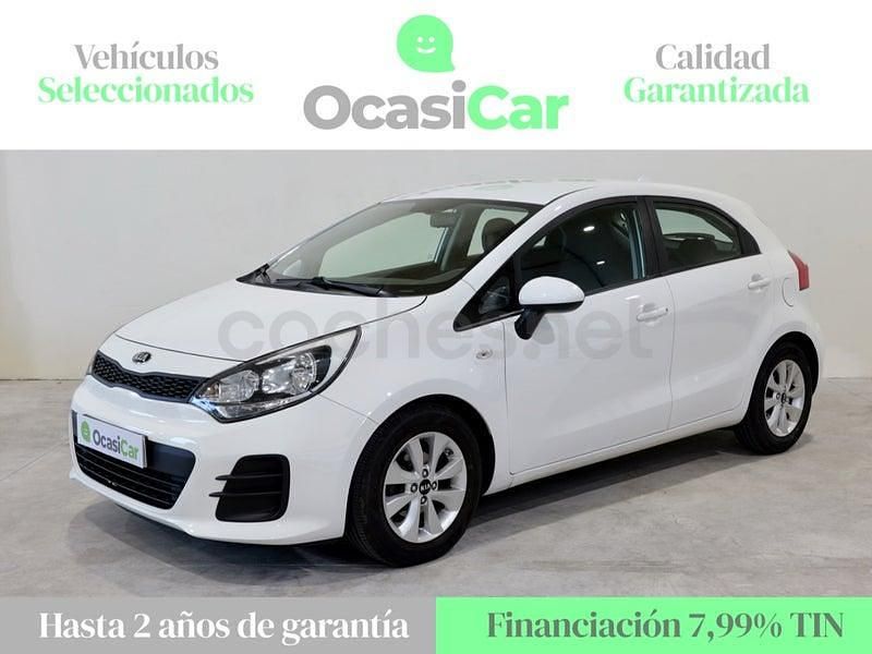 Usado Kia Rio 84 CV (61 kW) 2016 Blanco Utilitario