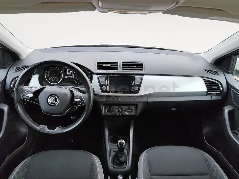 Usado Skoda Fabia Ambition 95 CV (69 kW) 2021 Blanco Utilitario