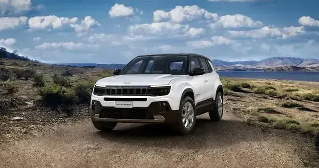 Nuevo Jeep Avenger Summit 100 CV (73 kW) 2025 Blanco SUV