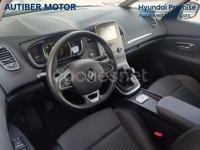 Usado Renault Grand Scénic IV Zen 120 CV (88 kW) 2019 Beige Monovolumen