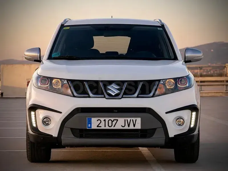 Usado Suzuki Vitara 140 CV (102 kW) 2017 Blanco SUV
