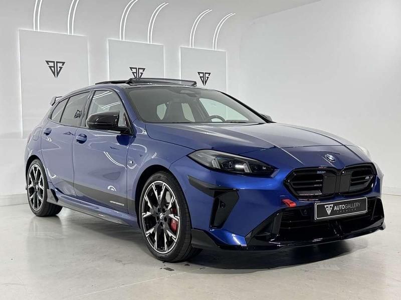 Usado BMW M135 M Sport 300 CV (220 kW) 2025 Azul Utilitario
