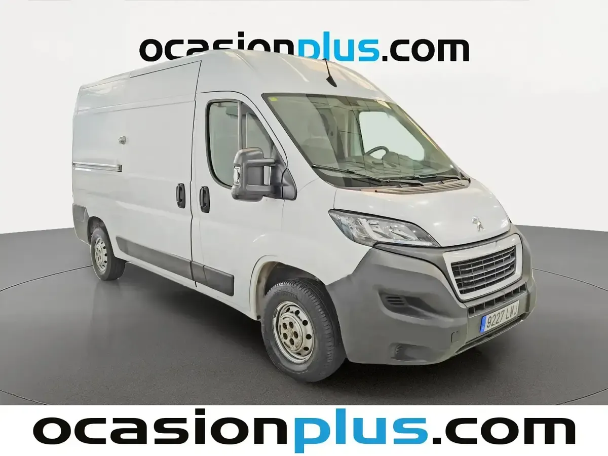Usado Peugeot Boxer S 140 CV (102 kW) 2022 Blanco Van