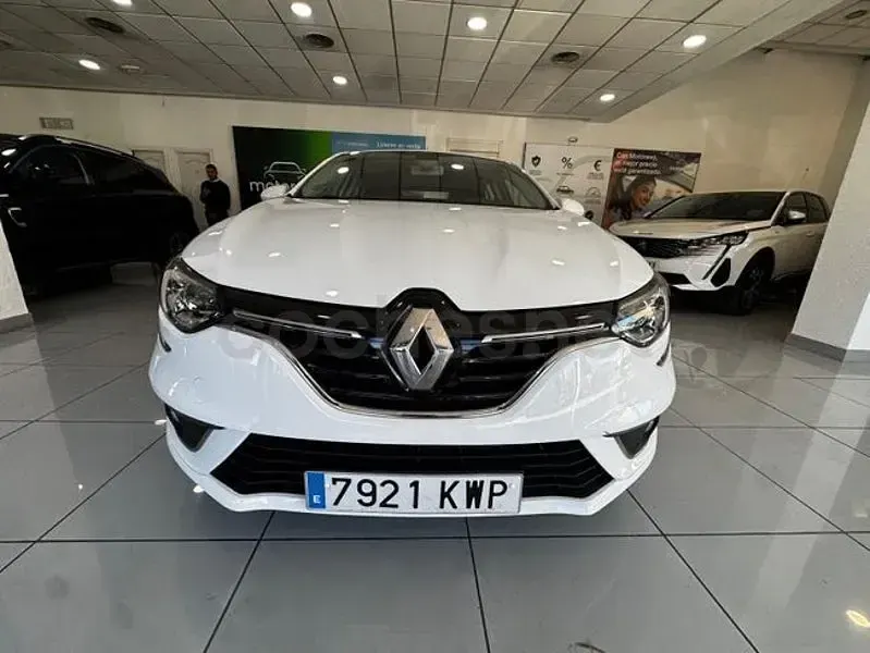 Usado Renault Mégane Business 115 CV (84 kW) 2019 Blanco Berlina