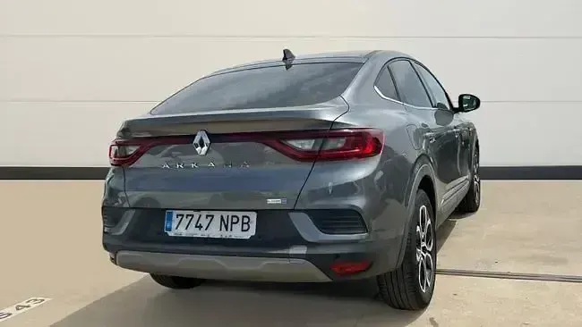 Usado Renault Arkana Intens 145 CV (106 kW) 2022 Gris SUV