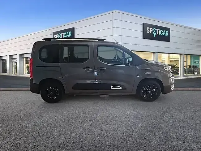 Usado Citroën Berlingo Shine 131 CV (96 kW) 2019 Gris Monovolumen