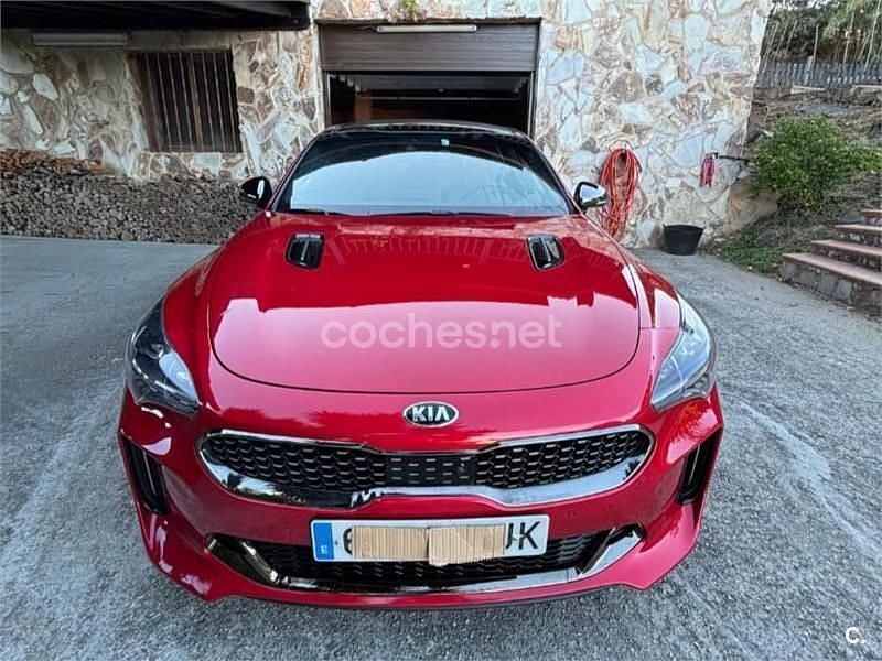 Rojo Usado 2020 Kia Stinger GT-Line Utilitario | 31.000 € - Imagen 1/4