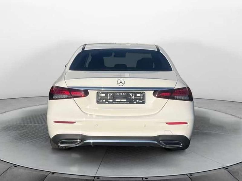 Usado Mercedes E50 AMG AMG 330 CV (242 kW) 2023 Blanco Berlina