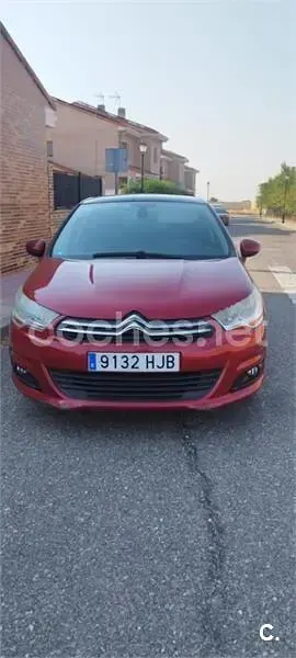 Usado Citroën C4 Exclusive 120 CV (88 kW) 2012 Rojo Berlina