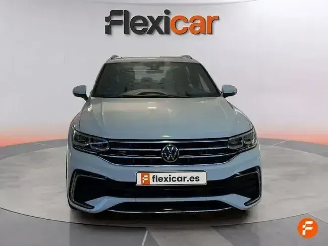 Usado VW Tiguan R-line 245 CV (180 kW) 2022 Blanco SUV