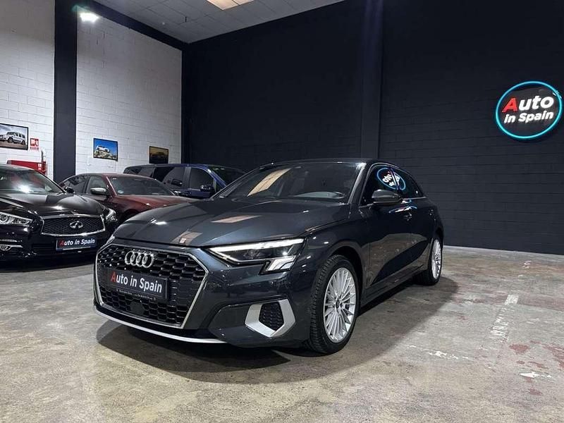 Usado Audi A3 Sportback Advanced 150 CV (110 kW) 2022 Gris Utilitario