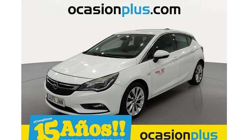 Blanco Usado 2016 Opel Astra Excellence Utilitario | 9200 € (Precio justo) - Imagen 1/4