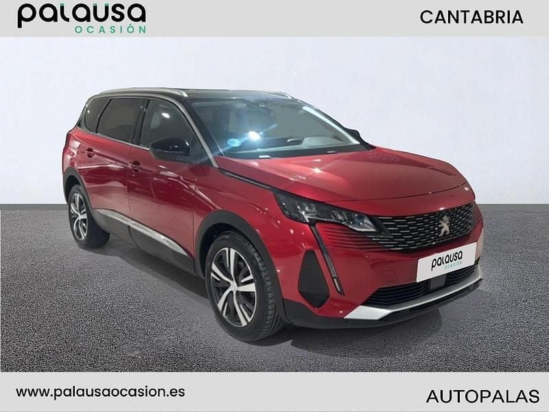 Usado Peugeot 5008 Allure 131 CV (96 kW) 2021 Rojo SUV