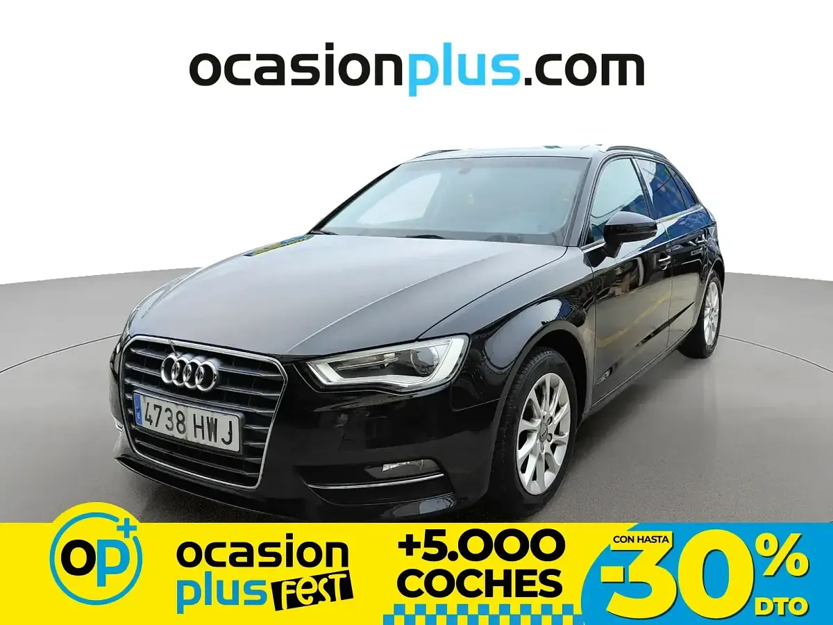 Usado Audi A3 Attraction 105 CV (77 kW) 2014
