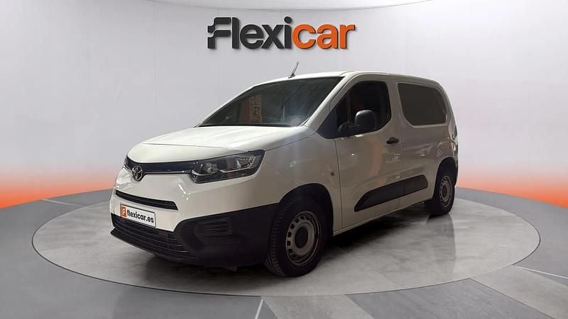Usado Toyota Proace City City 102 CV (75 kW) 2021 Blanco Monovolumen