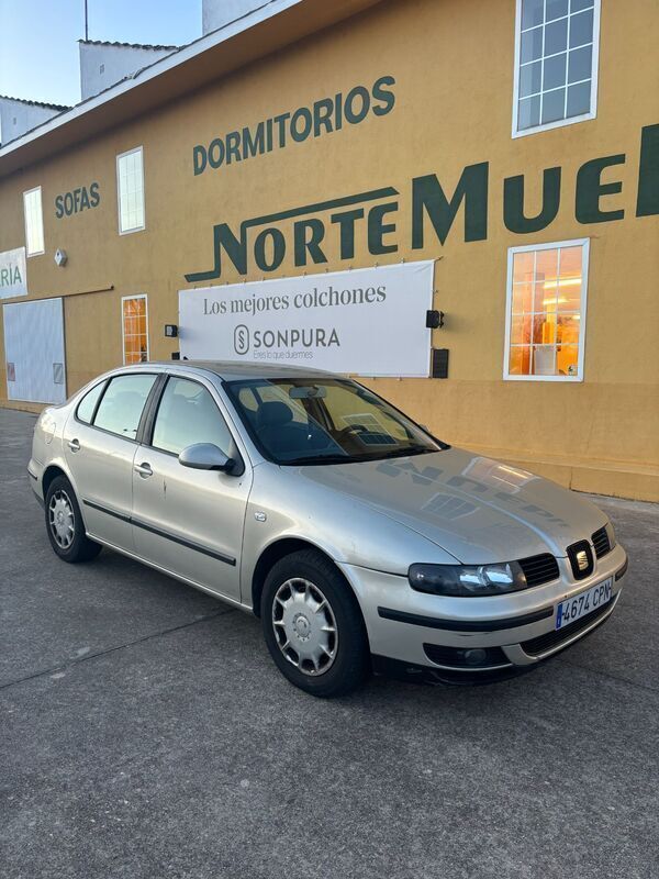 Beige Usado 2003 Seat Toledo Sport Berlina | 2799 € (Precio justo) - Imagen 1/4