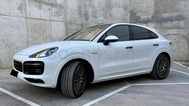 Usado Porsche Cayenne Platinum Edition 462 CV (339 kW) 2022 Blanco SUV