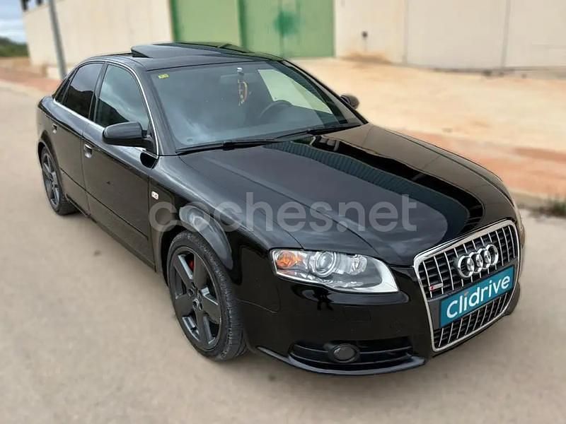 Usado Audi A4 Premium 240 CV (176 kW) 2005 Negro Berlina