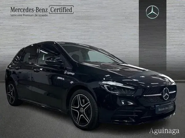 Usado Mercedes B250e 218 CV (160 kW) 2025 Negro cosmos Monovolumen