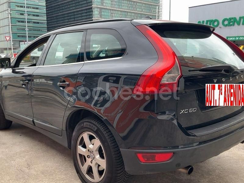 Usado Volvo XC60 Summum 163 CV (119 kW) 2011 Negro SUV