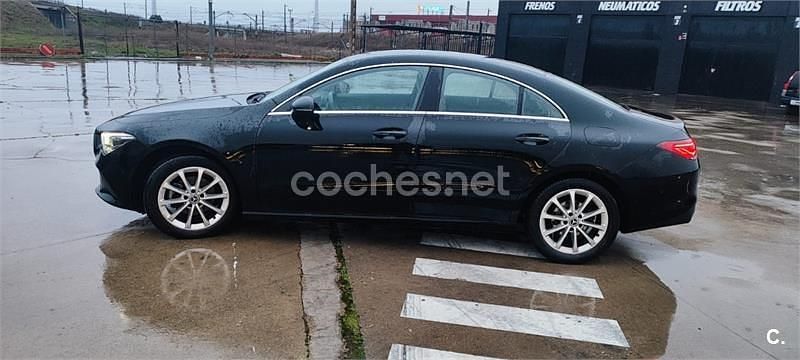 Usado Mercedes CLA180 122 CV (89 kW) 2019 Negro Berlina
