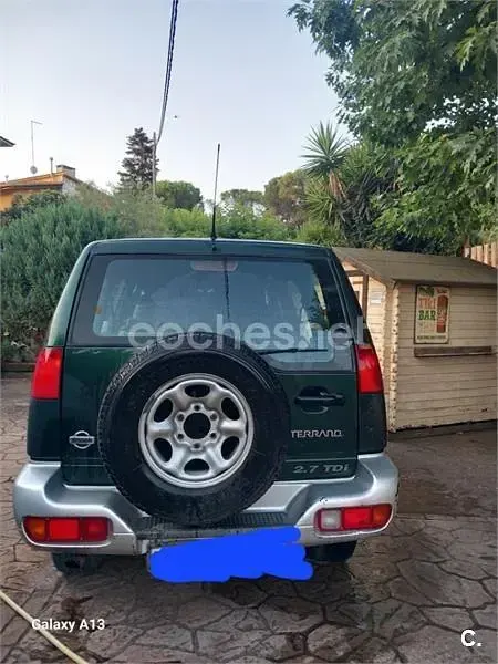 Usado Nissan Terrano SE 100 CV (73 kW) 1996 Verde SUV