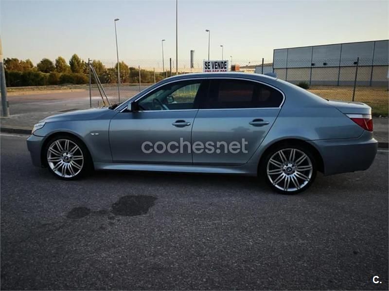 Usado BMW 525 177 CV (130 kW) 2006 Gris / plata Berlina