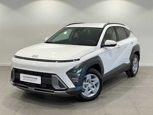 Atlas white Usado 2024 Hyundai Kona SUV | 26.900 € - Imagen 1/4