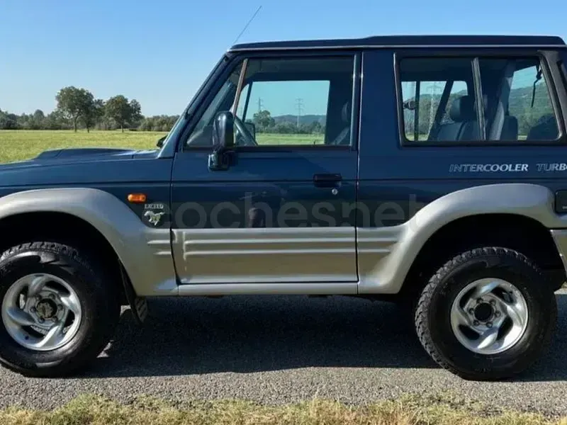 Usado Galloper Exceed 105 CV (77 kW) 2000 Azul SUV