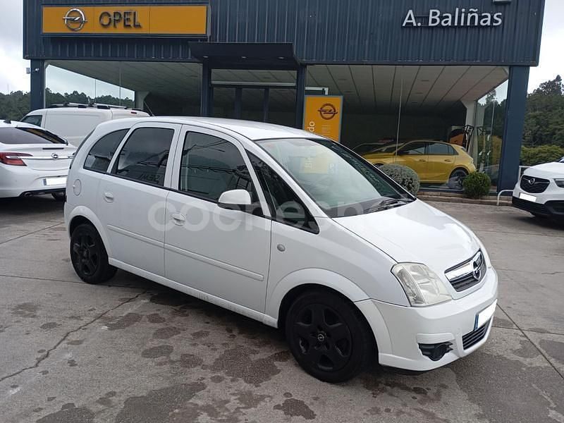 Blanco Usado 2008 Opel Meriva Enjoy Monovolumen | 4500 € (Caro) - Imagen 1/2