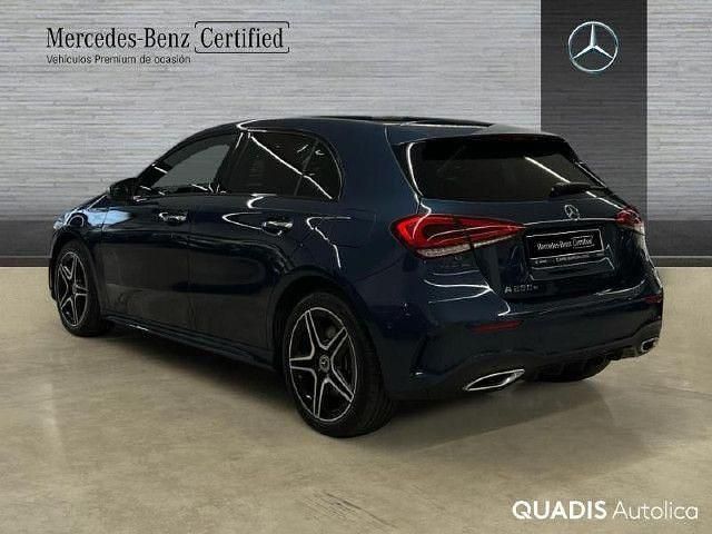 Usado Mercedes A250 218 CV (160 kW) 2020 Azul denim Berlina