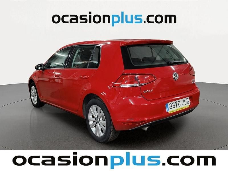 Usado VW Golf VII Edition 110 CV (80 kW) 2016 Rojo Utilitario