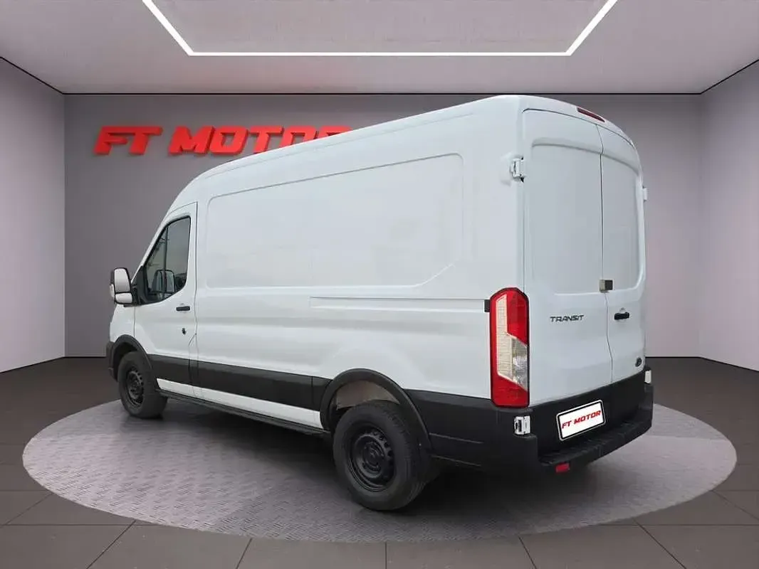 Usado Ford Transit Trend 135 kW (184 CV) 2022 Blanco Van