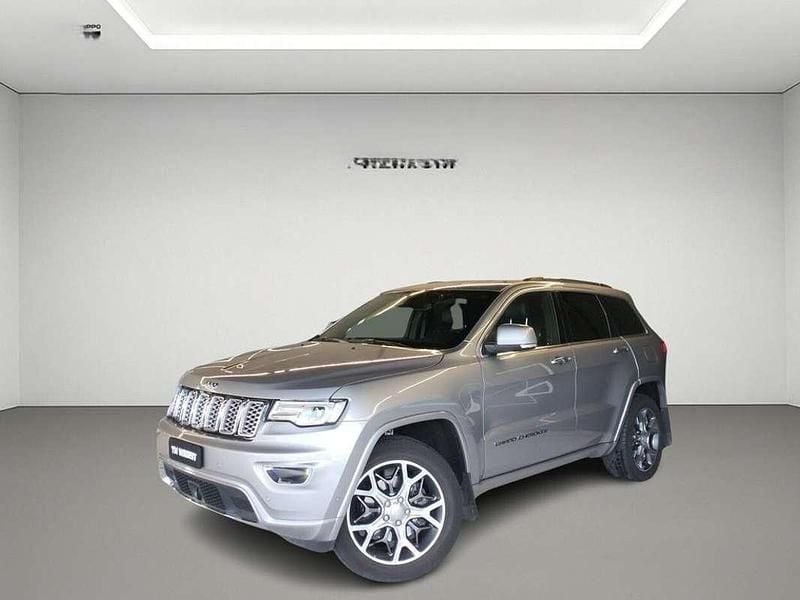 Gris Usado 2020 Jeep Grand Cherokee Overland SUV | 30.990 € (Precio justo) - Imagen 1/4