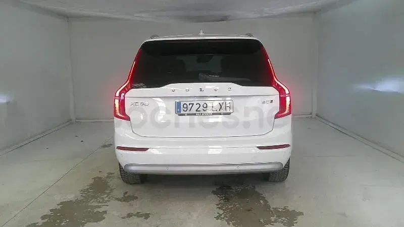 Usado Volvo XC90 Momentum 235 CV (172 kW) 2022 Blanco SUV