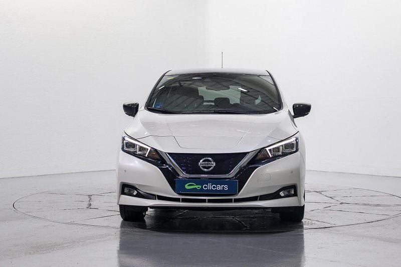 Usado Nissan Leaf Tekna 110 kW (150 CV) 2018 Blanco Utilitario