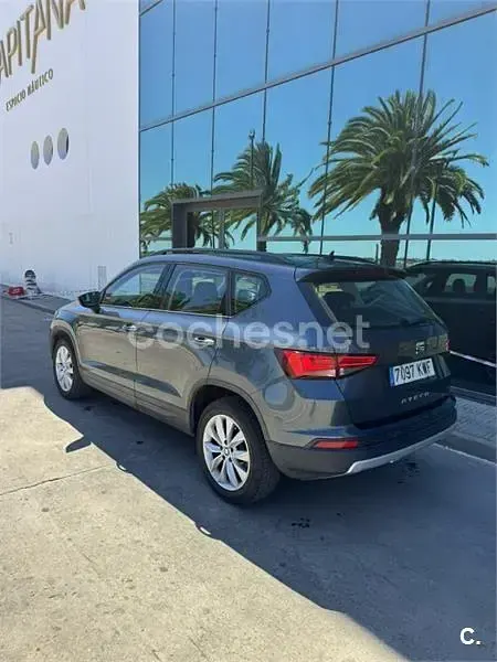 Usado Seat Ateca Style Plus 115 CV (84 kW) 2019 Gris / plata SUV