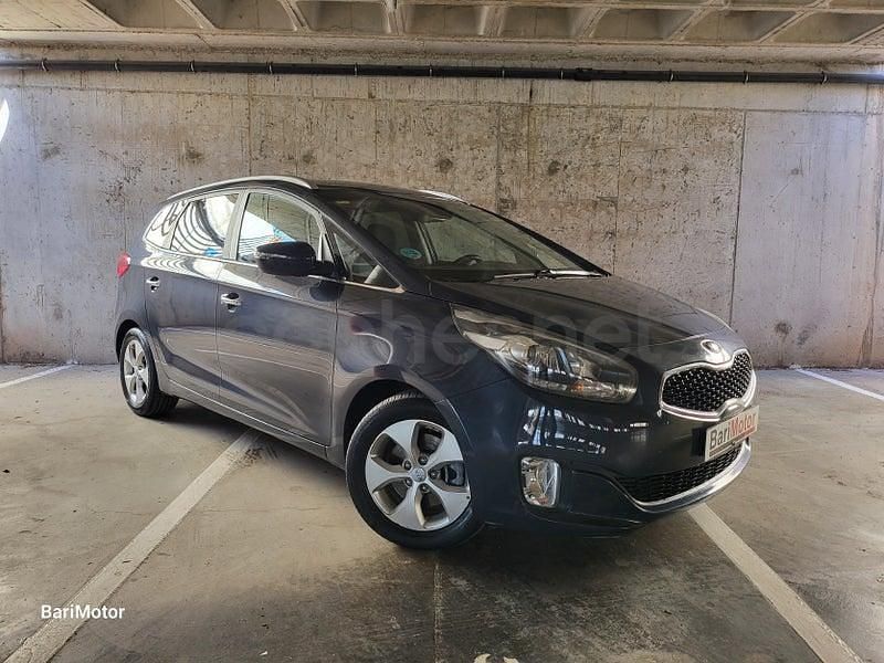 Usado Kia Carens 141 CV (103 kW) 2016 Gris / plata Monovolumen