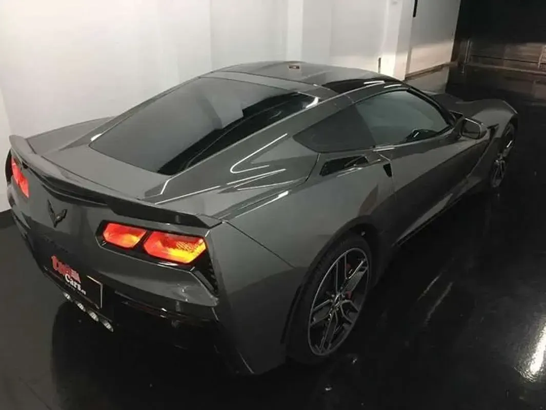 Usado Chevrolet Corvette 461 CV (339 kW) 2016 Gris Coupe