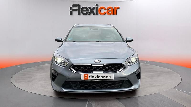 Usado Kia Ceed 120 CV (88 kW) 2021 Gris Utilitario