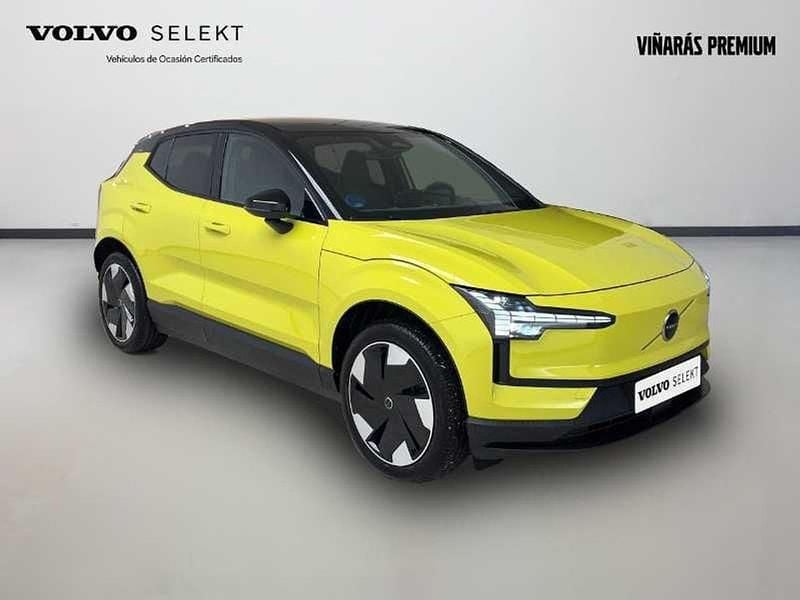 Usado Volvo EX30 Plus 200 kW (272 CV) 2024 Amarillo SUV