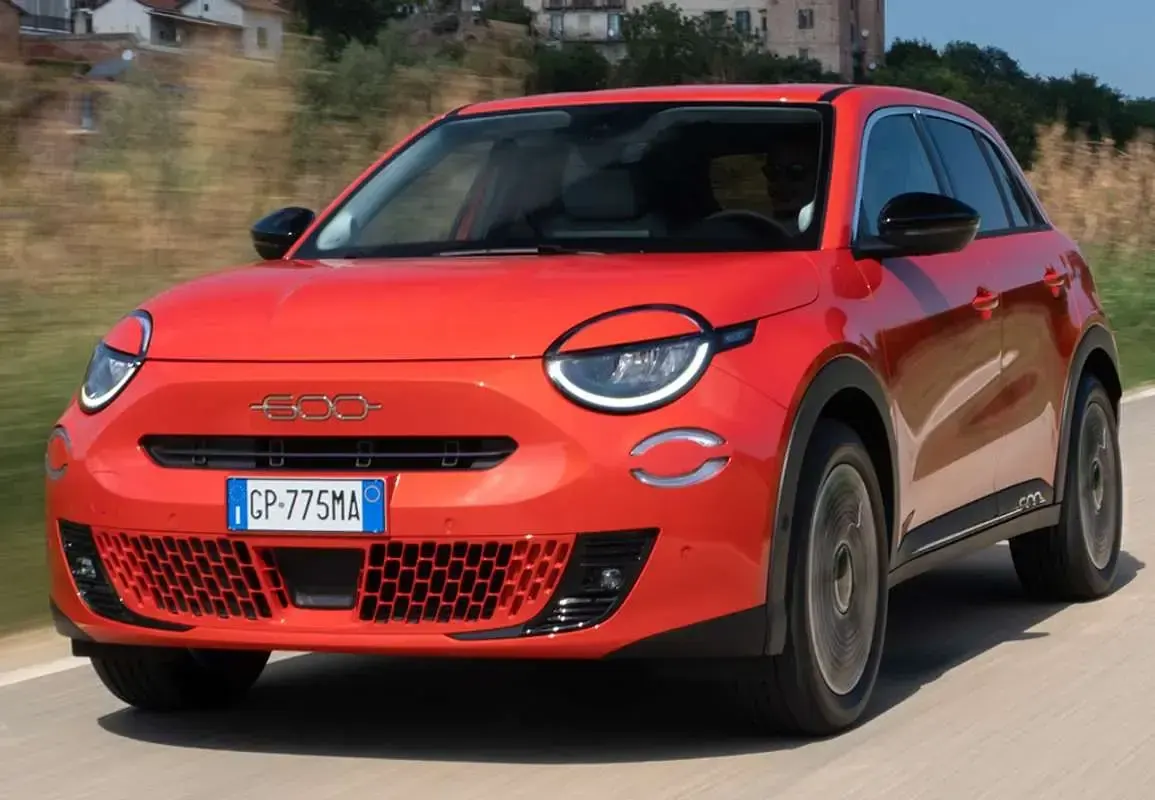 Usado Fiat 600 La Prima 101 CV (74 kW) 2025 SUV