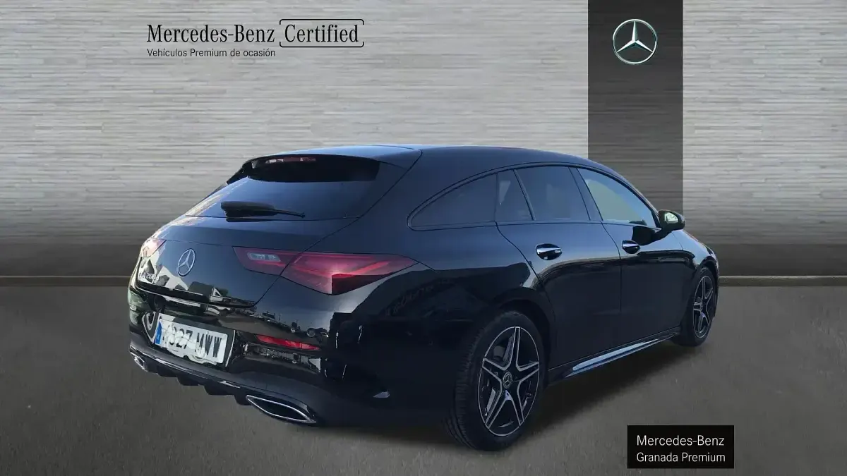 Usado Mercedes CLA200 150 CV (110 kW) 2024 Negro Coupe