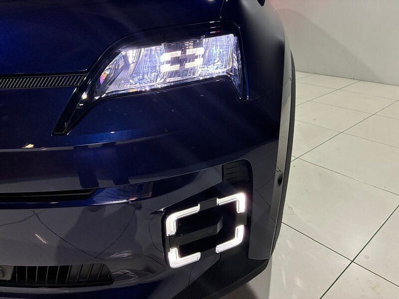 Nuevo Renault R5 Techno 110 kW (150 CV) 2025 Azul Utilitario