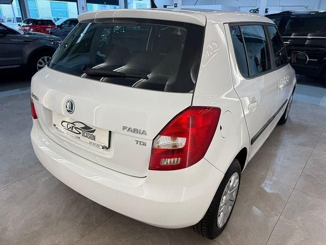 Brugt Skoda Fabia Ambition 75 HK (55 kW) 2014 Hvid Sedan